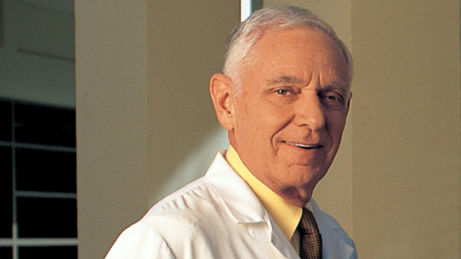 Miller School establishes scholarship to honor the legacy of beloved dean