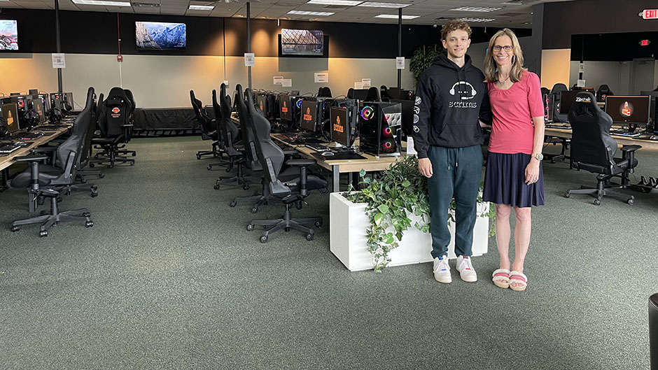 Alumnus turns a youthful passion into a thriving esports business