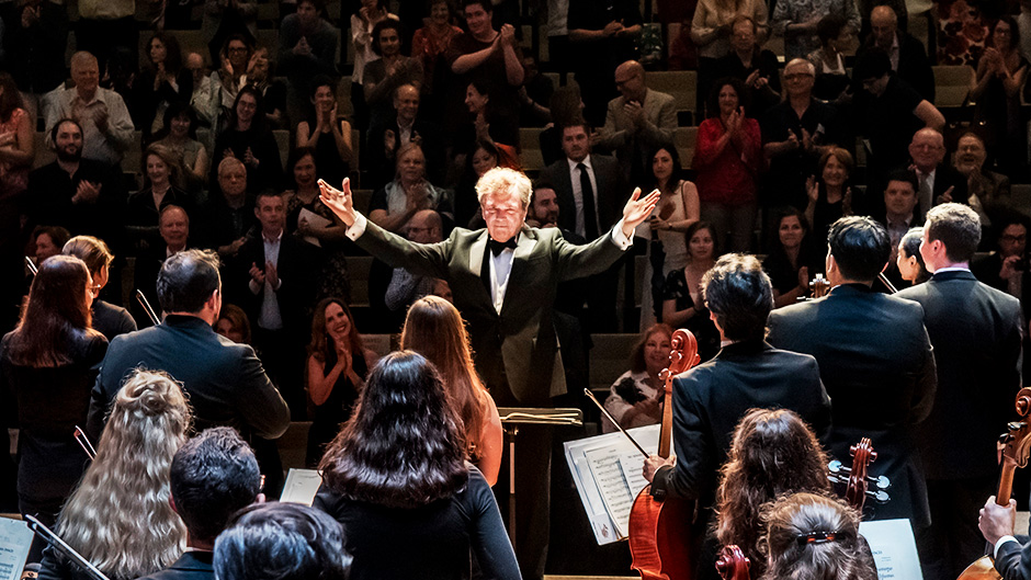 Frost Rolls out the Red Carpet for Maestro Gerard Schwarz’s Conducting Debut