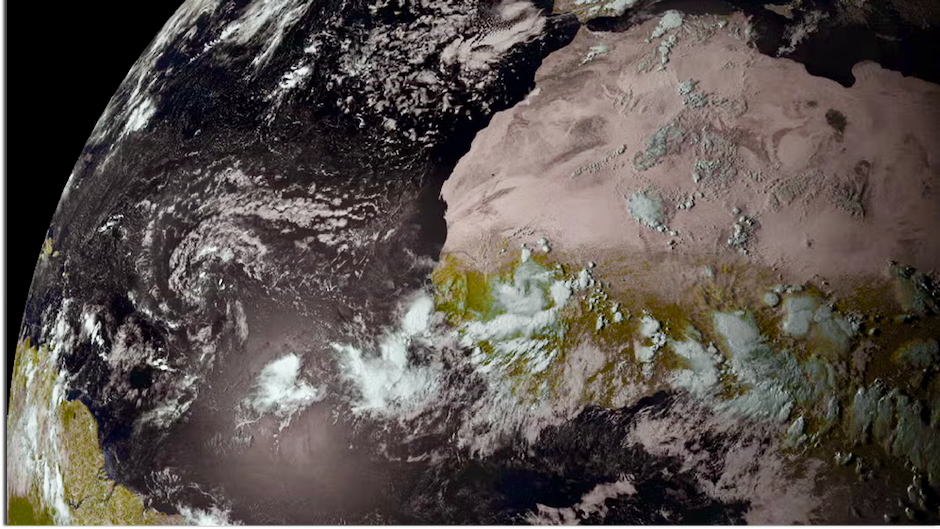 Decades of data show African weather disturbances intensify during La Niña
