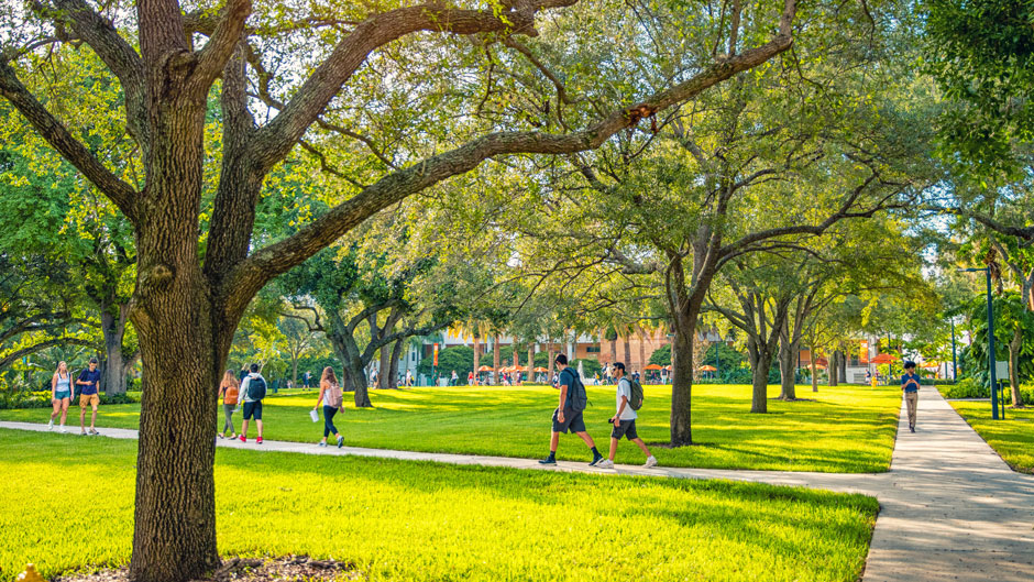 Students walking on the Coral Gables Campus.