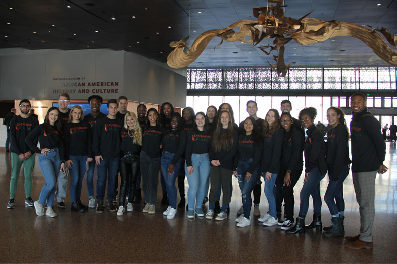 Students at musuem