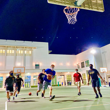 The Team Relay Challenge takes place on the outdoor basketball courts near the intramural fields. Photo: Emmalyse Brownstein/University of Miami