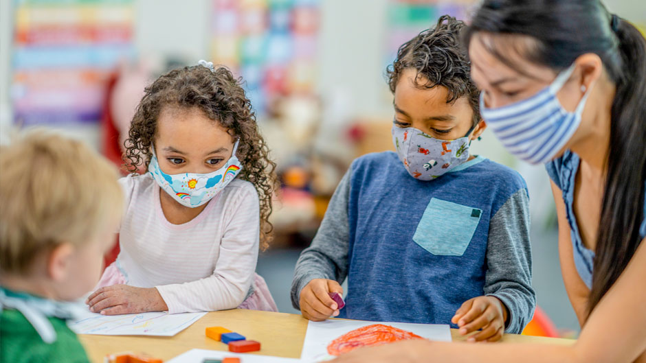 Psychologists: Masks do not impede preschoolers' language development
