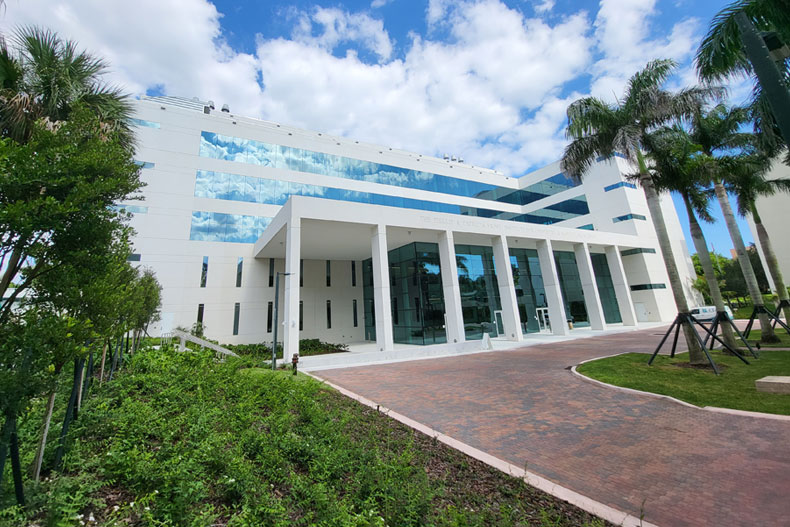 The Frost Institute for Chemistry and Molecular Science, a building designed to fuel collaboration and showcase groundbreaking research. Photo: Joshua Prezant/University of Miami
