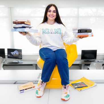 After coming into the University with more than 50 credits from her high school dual enrollment program, senior Katerina Fernandez will graduate with a combined five majors in the arts and humanities. Photo: Joshua Prezant/University of Miami