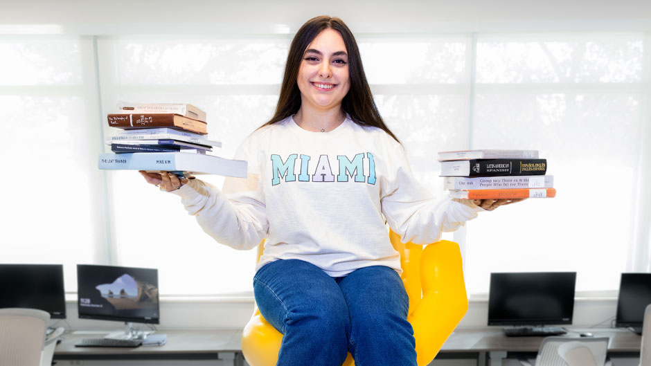 After coming into the University with more than 50 credits from her high school dual enrollment program, senior Katerina Fernandez will graduate with a combined five majors in the arts and humanities. Photo: Joshua Prezant/University of Miami