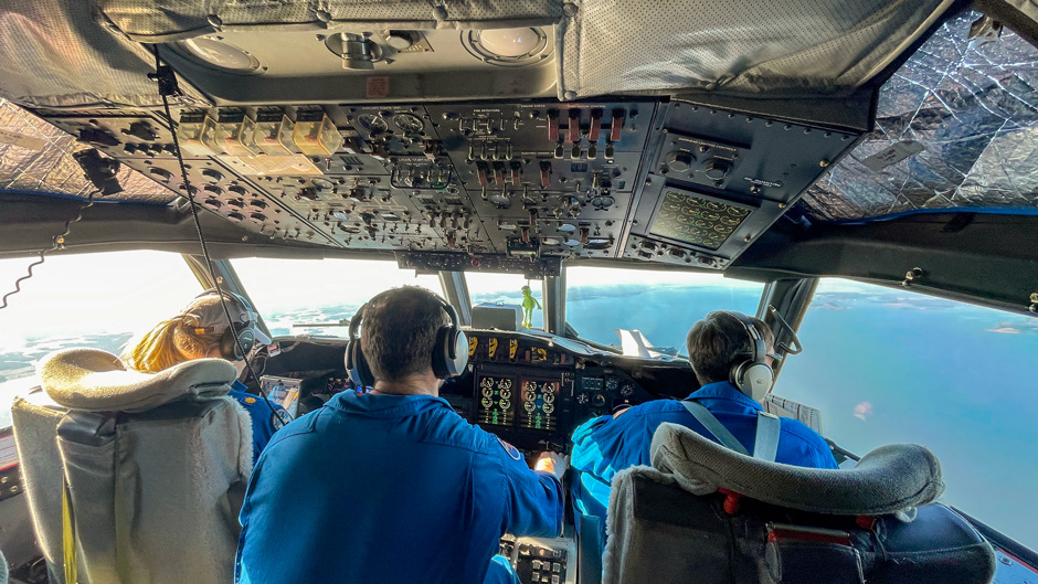 Hurricane hunters