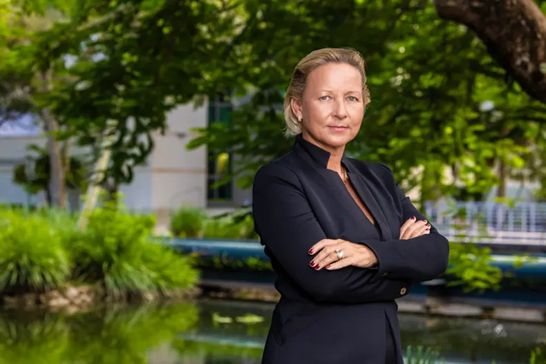 Ingrid Vasiliu Feltes 