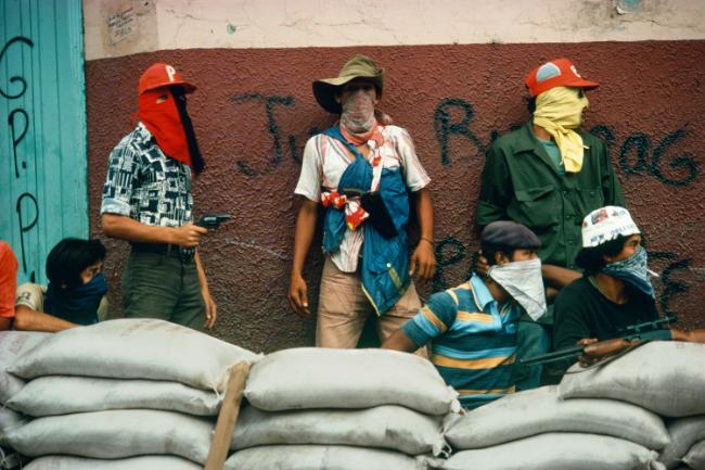 Muchachos await the counterattack by the National Guard
