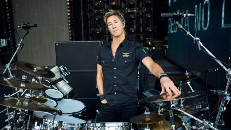 Brendan Buckley on tour with Shakira in Latin America in the spring of 2025