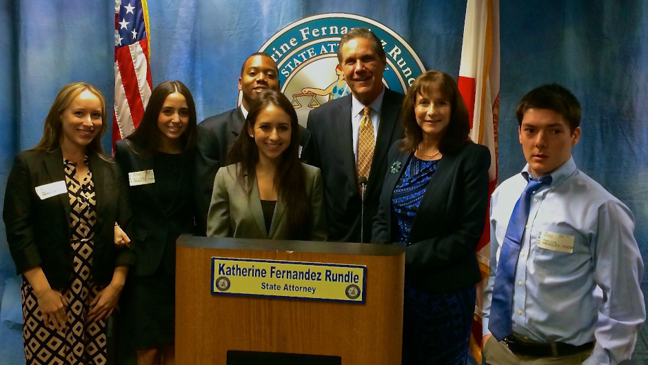 Picture of PREP students at state attorneys office