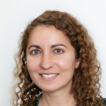 Tamar Ezer Publishes Article on Localizing Human Rights in Cities in Law Review