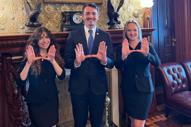  Miami Law Student Interns Engage at White House Meeting