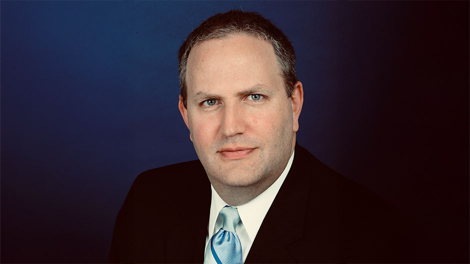 School of Law alum leads in corporate law with nearly 30 years of expertise