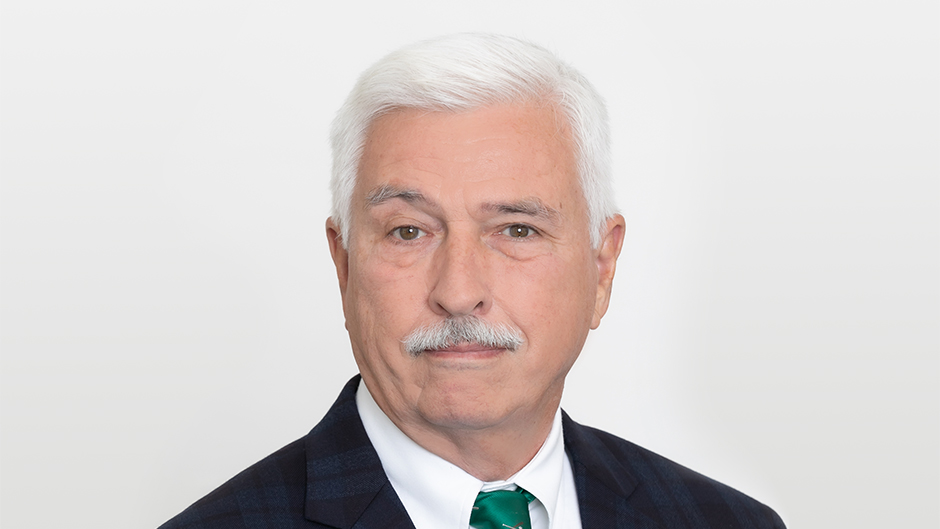 Professor William Bratton’s recent publications advance the frontiers of Business Law 