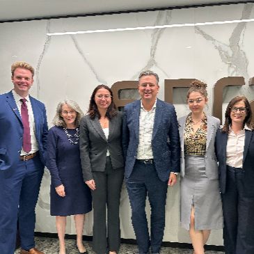 Investor Rights Clinic receives Cy Pres award, will support student legal advocacy 