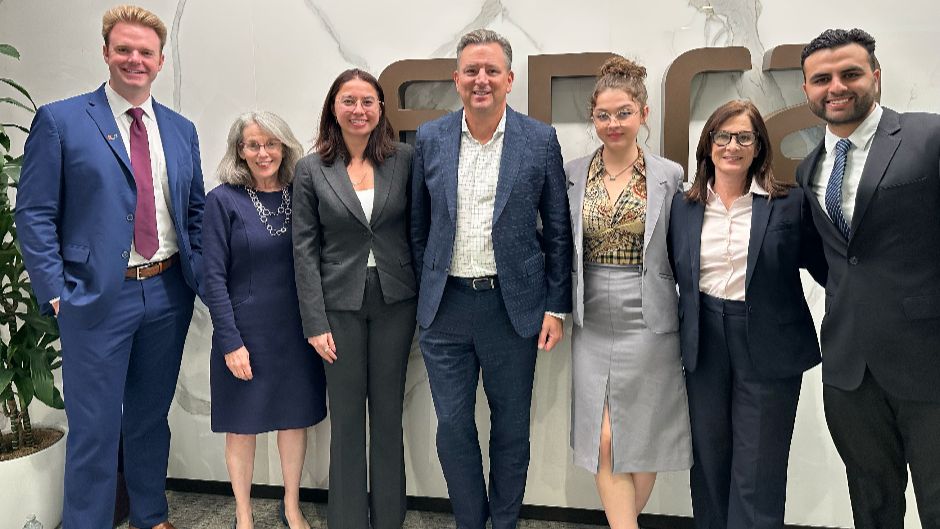 Investor Rights Clinic receives Cy Pres award, will support student legal advocacy 