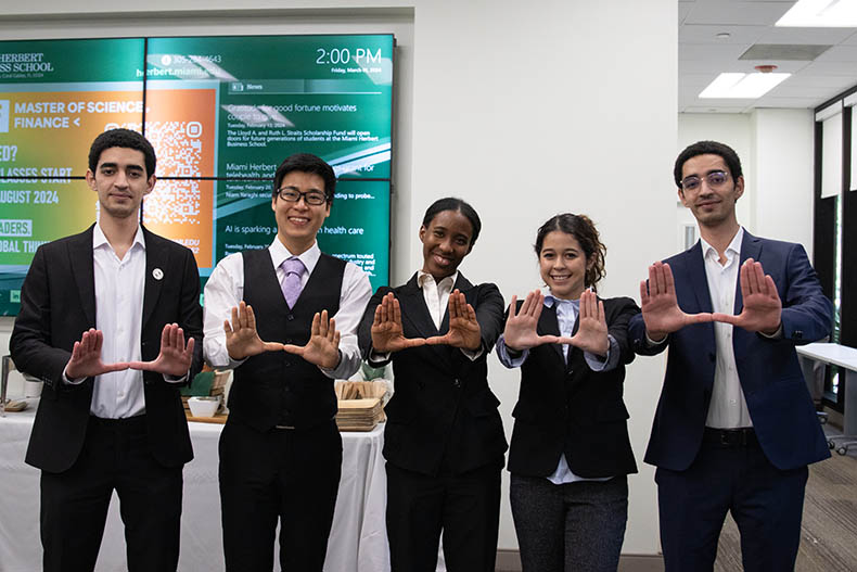 Miami Herbert students shine in investment competition