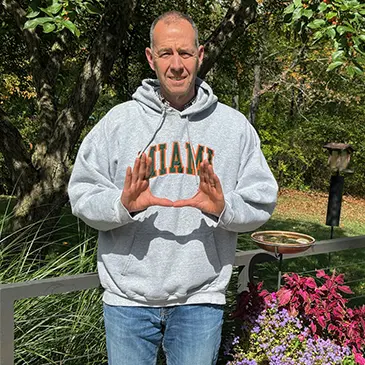 Alumnus transforms gratitude into opportunity for future MBA students 