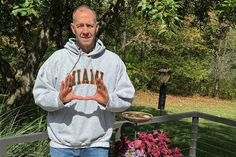 Alumnus transforms gratitude into opportunity for future MBA students 