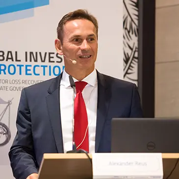 Law alumnus aims to expand access to legal careers