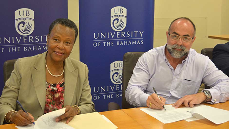 U-SoA signs an MOU with UB