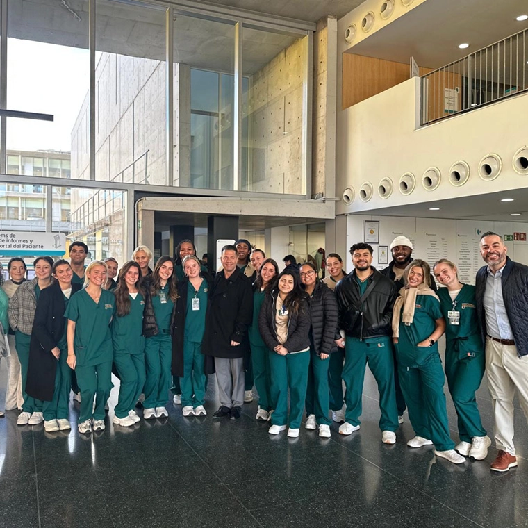 Students explore Spanish health systems 